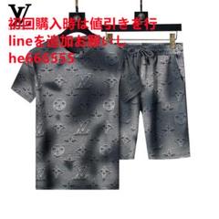 LOUIS VUITTON TシャツeG