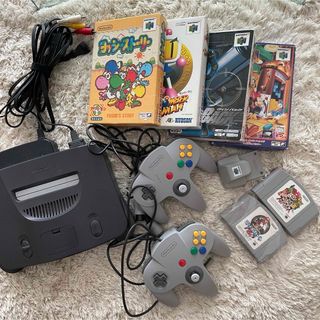 Nintendo 64 本体 コントローラー2つ ゲーム6本