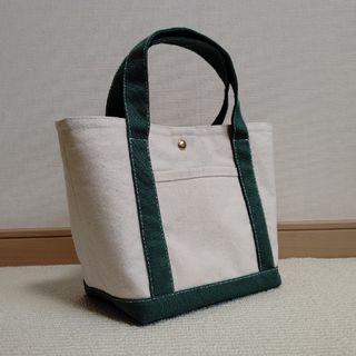 ハンドメイドバッグ　トートバッグ　帆布バッグ